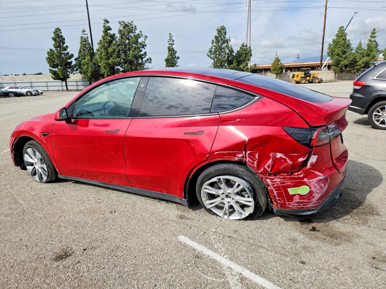2023 Tesla Model Y - zdjęcie 2