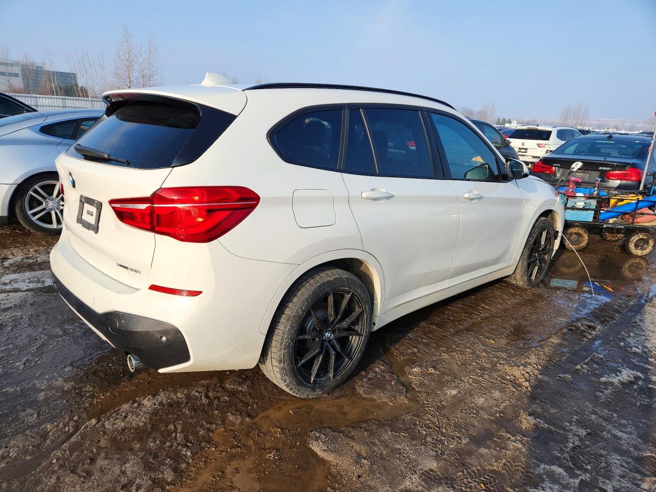 2018 BMW X1 xDrive28I - zdjęcie 3