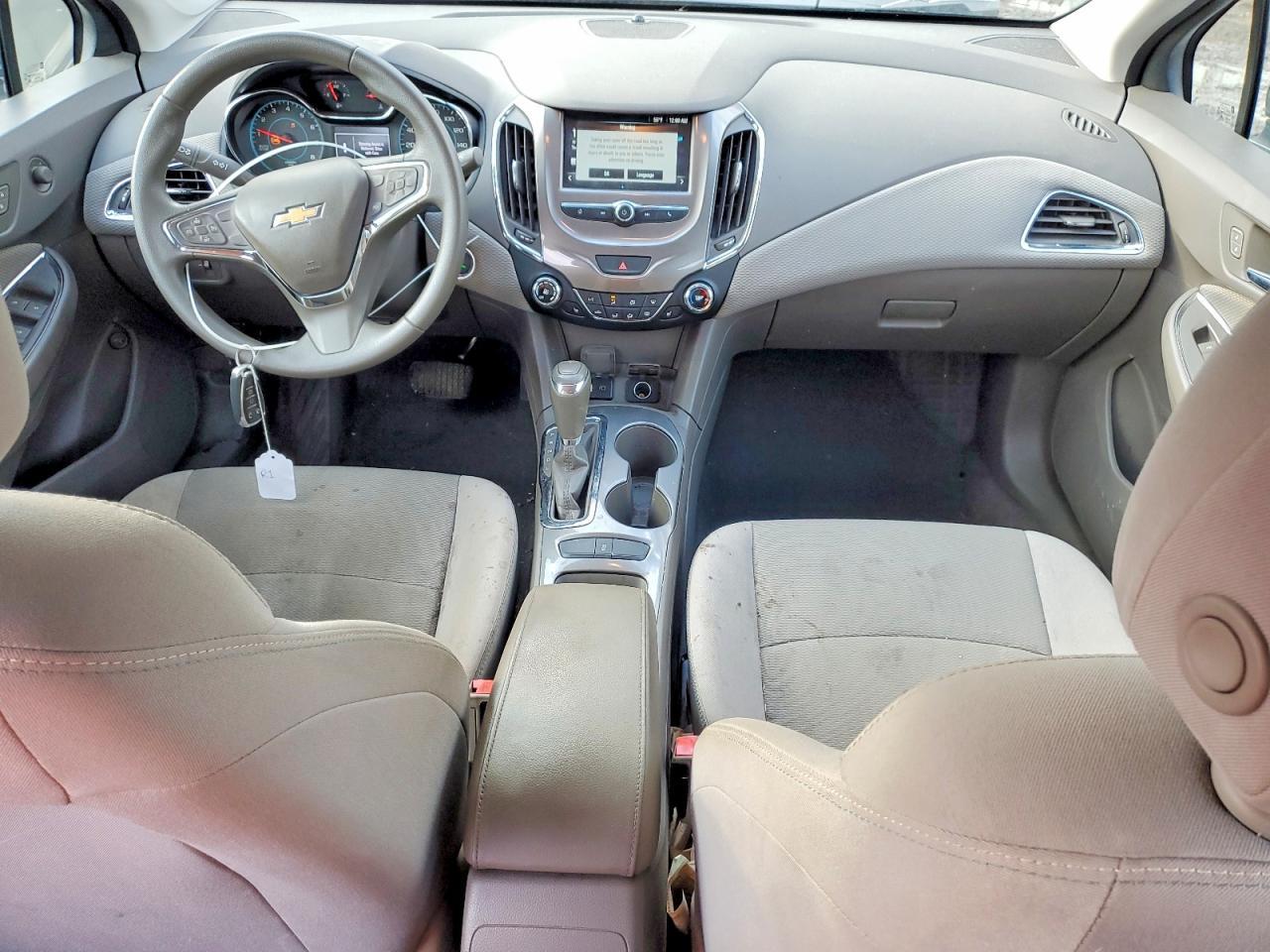 2018 Chevrolet Cruze Lt - zdjęcie 8