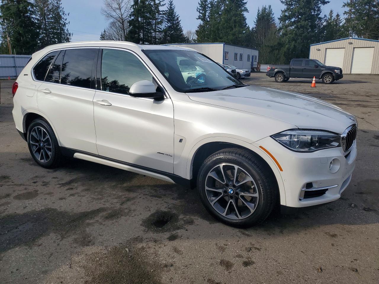 2017 BMW X5 Xdr40E - zdjęcie 4