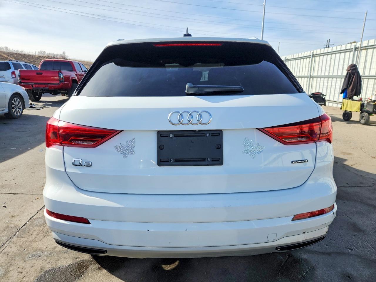 2021 Audi Q3 Premium 40 - zdjęcie 6