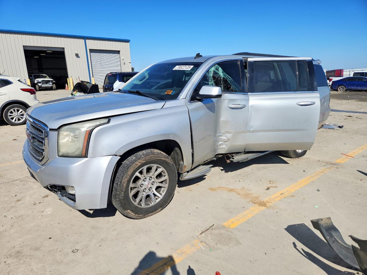 2015 GMC Yukon Xl K1500 Slt - zdjęcie główne