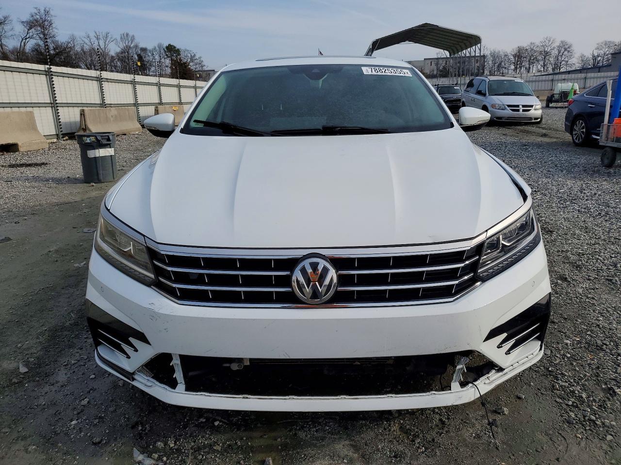 2019 Volkswagen Passat Se R-Line - zdjęcie 5