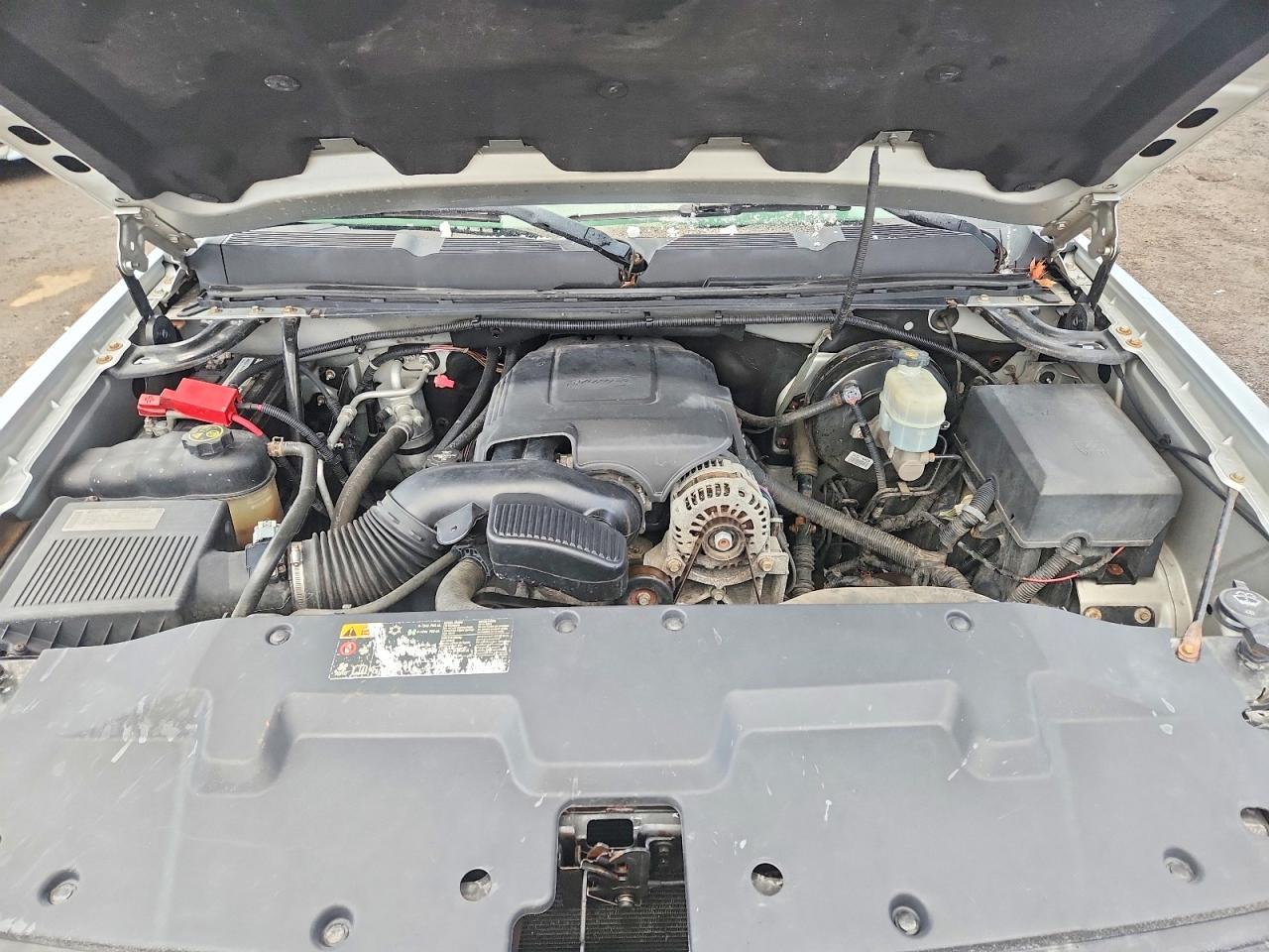 2013 Chevrolet Silverado K1500 - zdjęcie 11