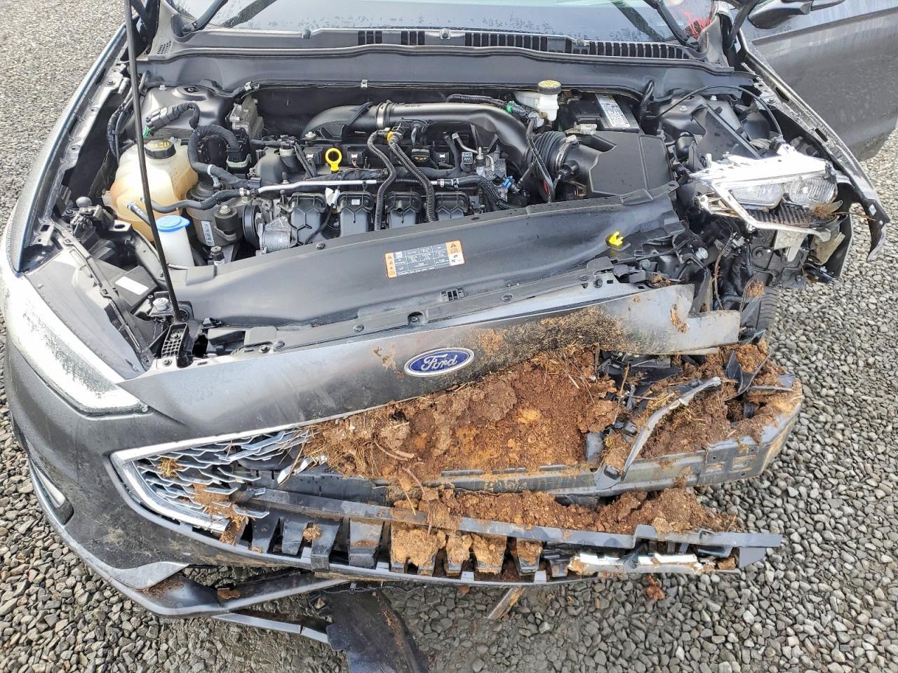 2020 Ford Fusion Titanium - zdjęcie 11