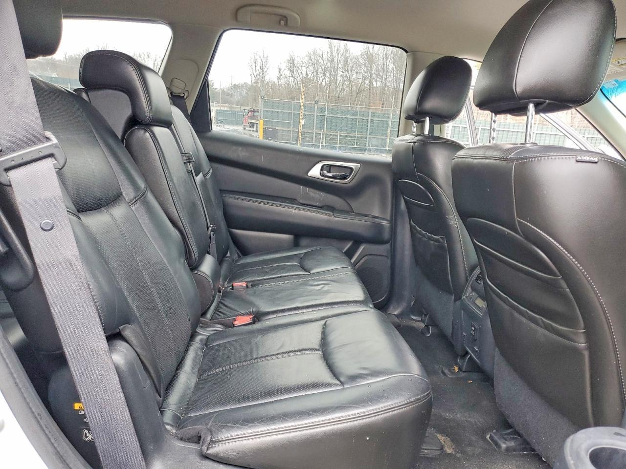 2013 Nissan Pathfinder S - zdjęcie 11