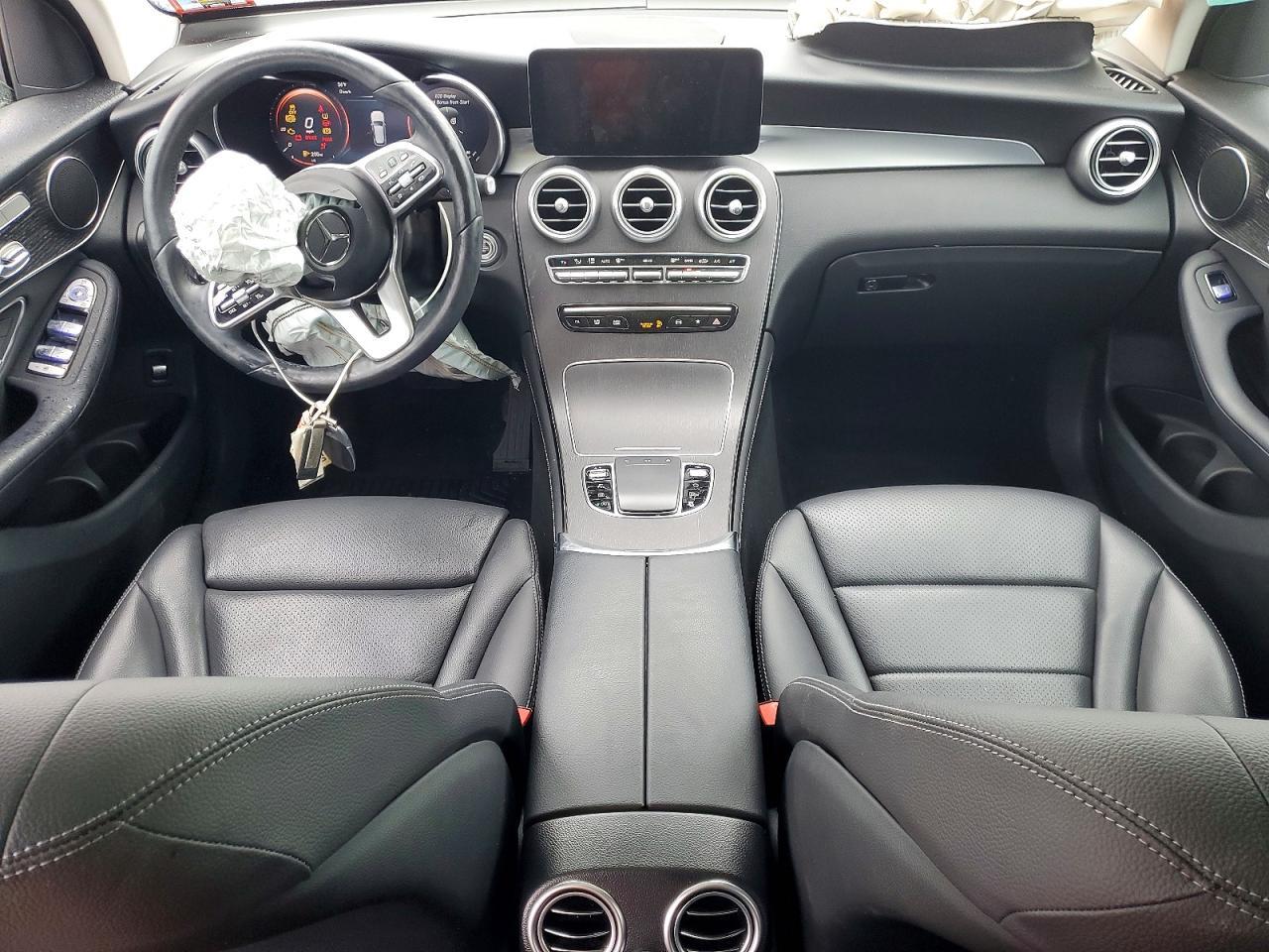 2021 Mercedes-Benz Glc 300 4Matic - zdjęcie 8