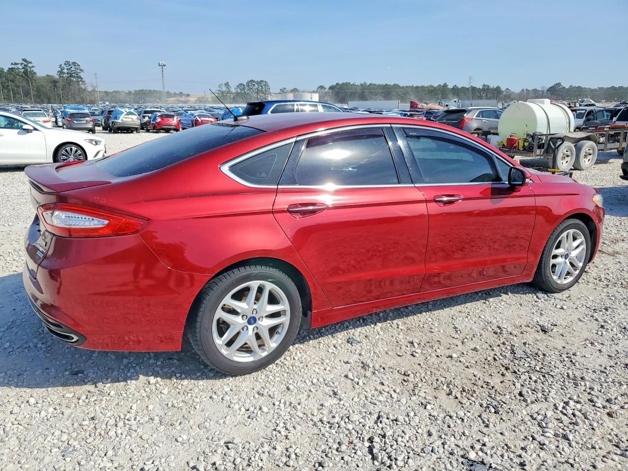 2014 Ford Fusion Titanium - zdjęcie 3