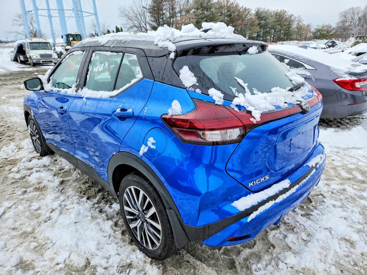 2024 Nissan Kicks Sv - zdjęcie 2