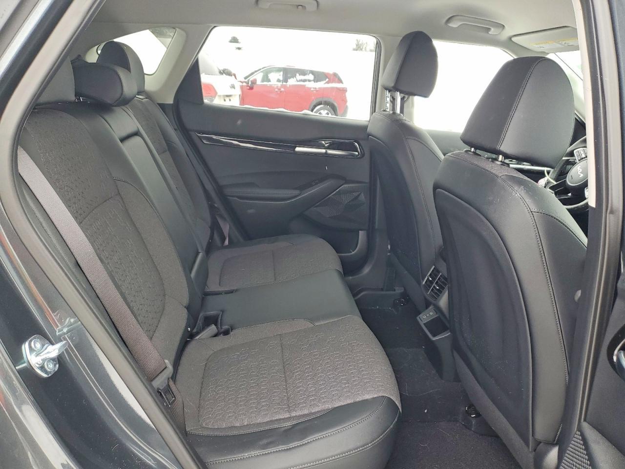 2025 Kia Seltos S - zdjęcie 11