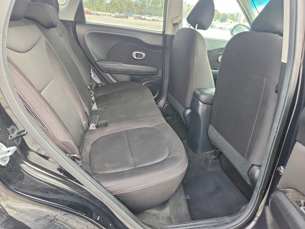 2018 Kia Soul Base - zdjęcie 11