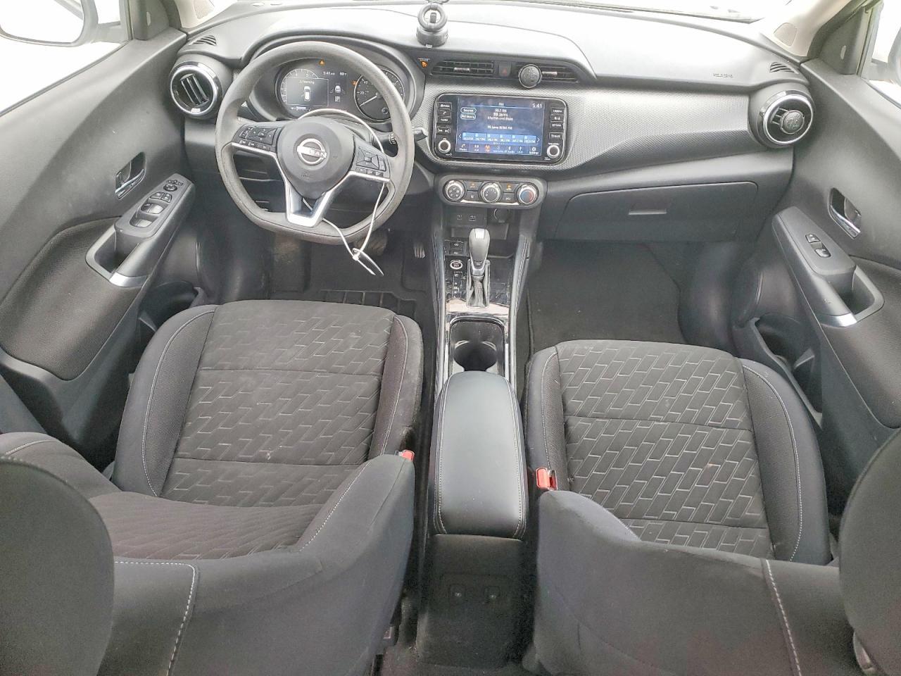 2023 Nissan Kicks Sv - zdjęcie 8