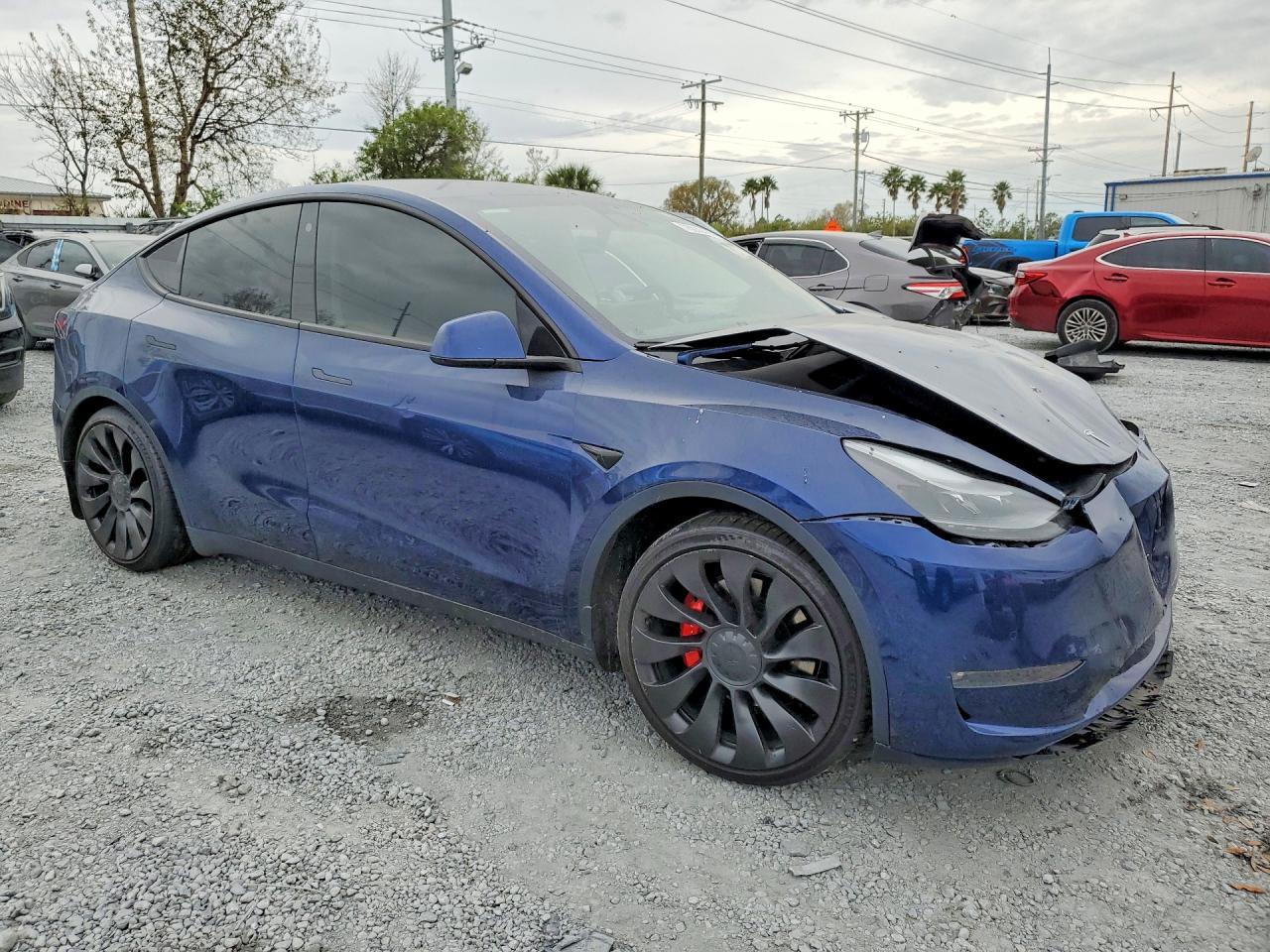 2022 Tesla Model Y - zdjęcie 4