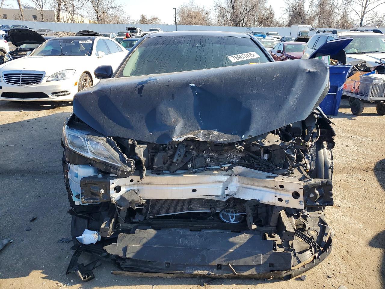 2019 Toyota Camry L - zdjęcie 5