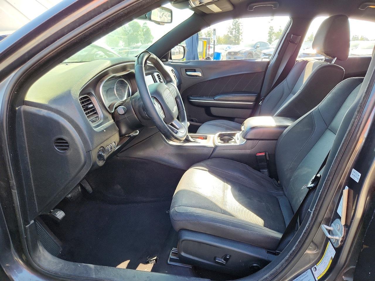 2017 Dodge Charger Sxt - zdjęcie 7