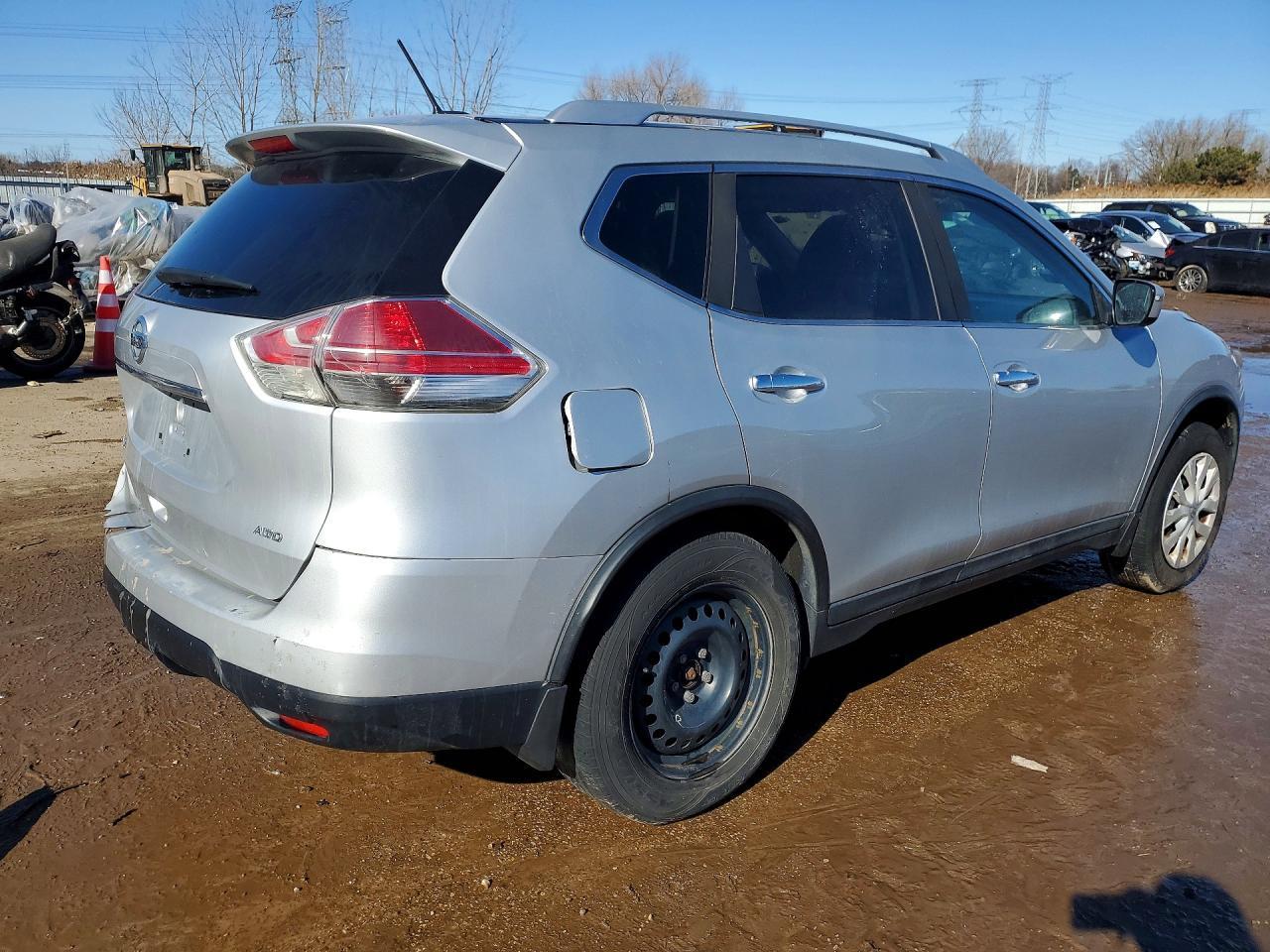 2016 Nissan Rogue S - zdjęcie 3