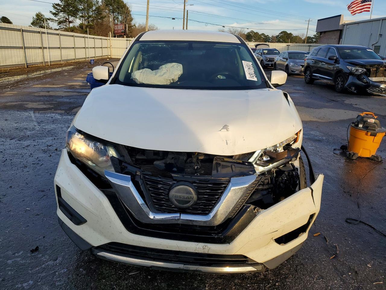 2018 Nissan Rogue S - zdjęcie 5