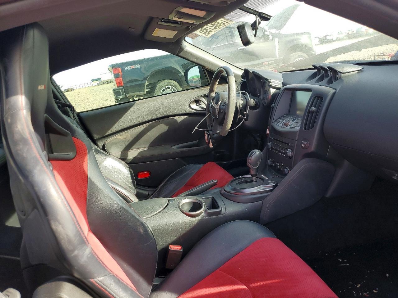 2016 Nissan 370Z Base - zdjęcie 10