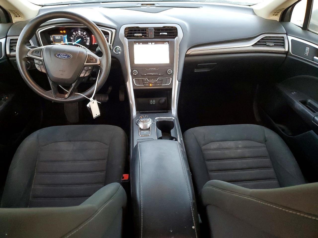 2019 Ford Fusion Se - zdjęcie 8