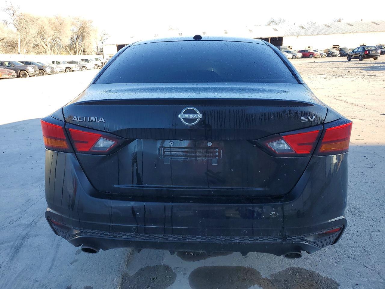 2024 Nissan Altima Sv - zdjęcie 6