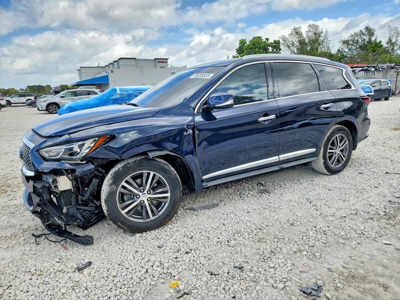 2018 Infiniti Qx60 - zdjęcie główne