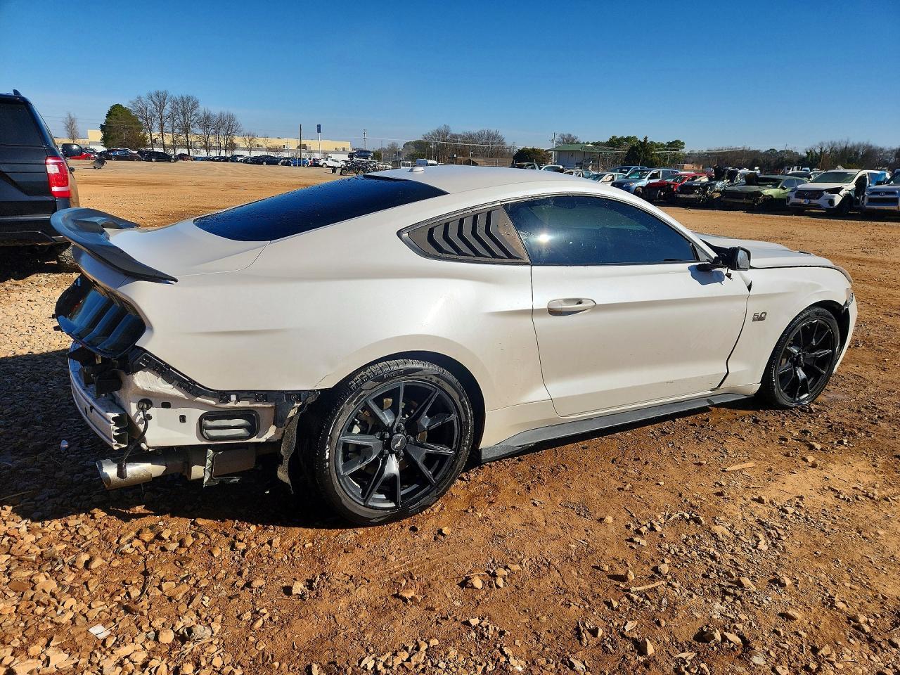 2017 Ford Mustang Gt - zdjęcie 3
