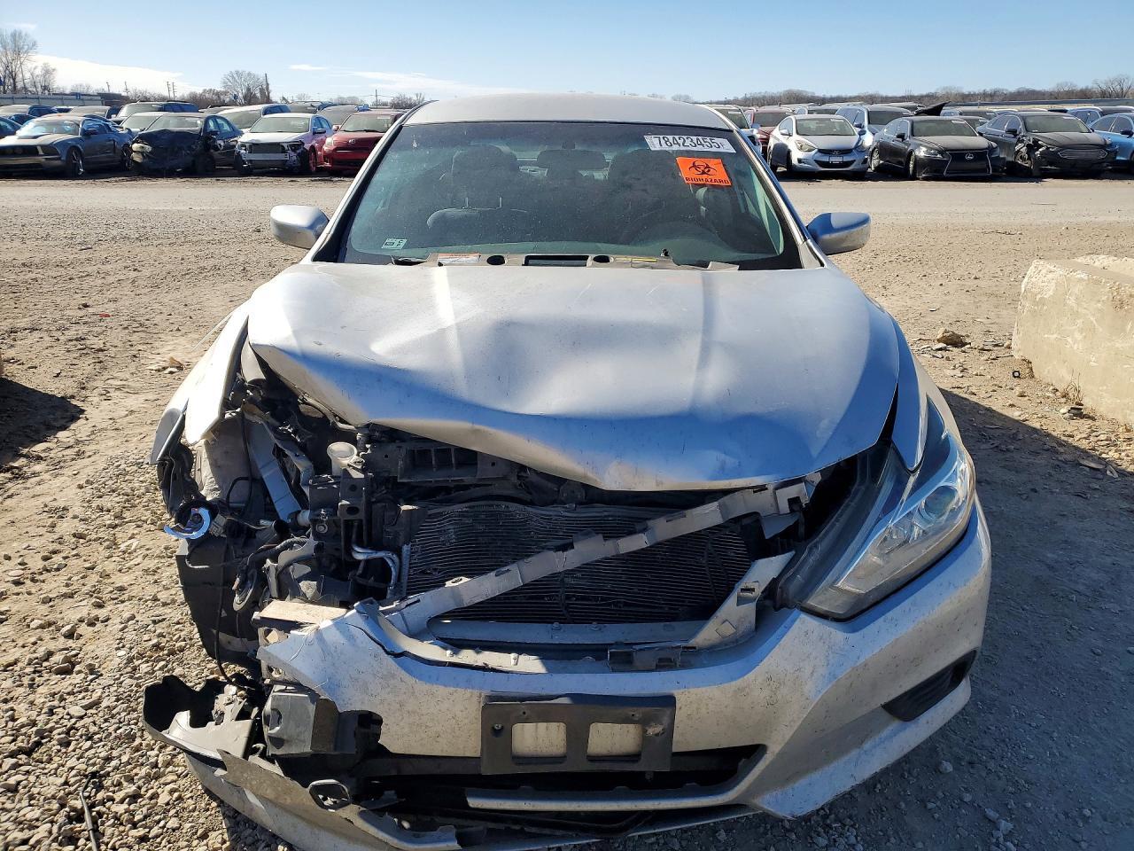 2016 Nissan Altima 2.5 - zdjęcie 5