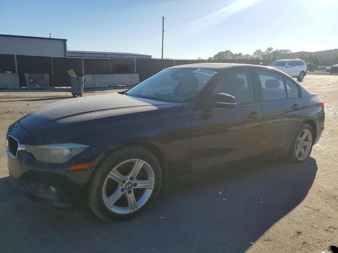 2013 BMW 328 I - zdjęcie 2