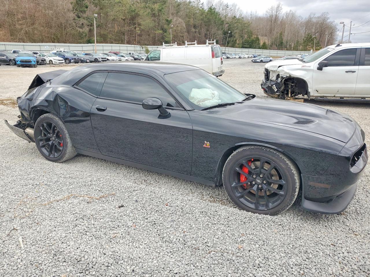 2022 Dodge Challenger R - zdjęcie 4