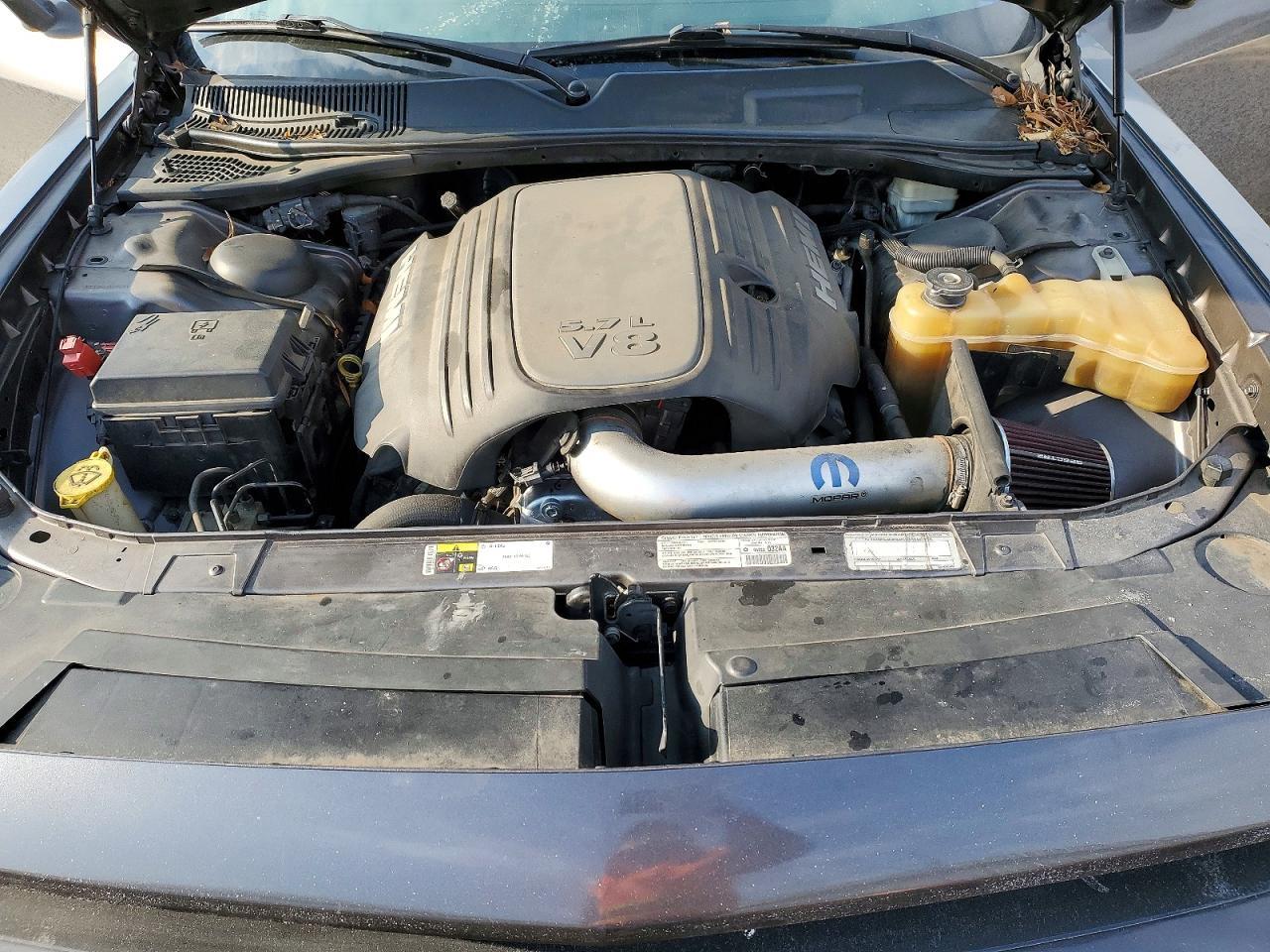 2013 Dodge Challenger R/T - zdjęcie 11