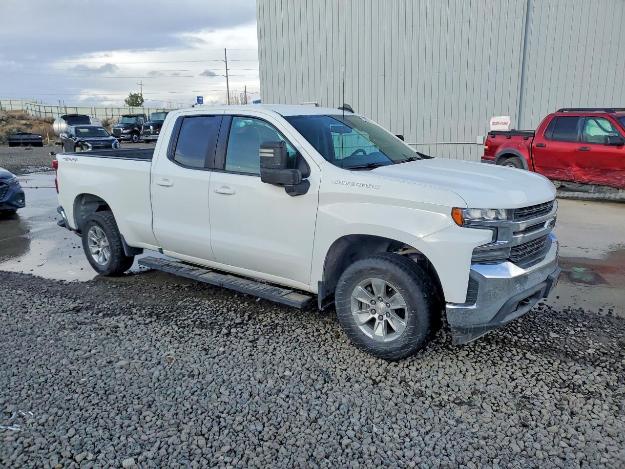 2020 Chevrolet Silverado K1500 Lt - zdjęcie 4
