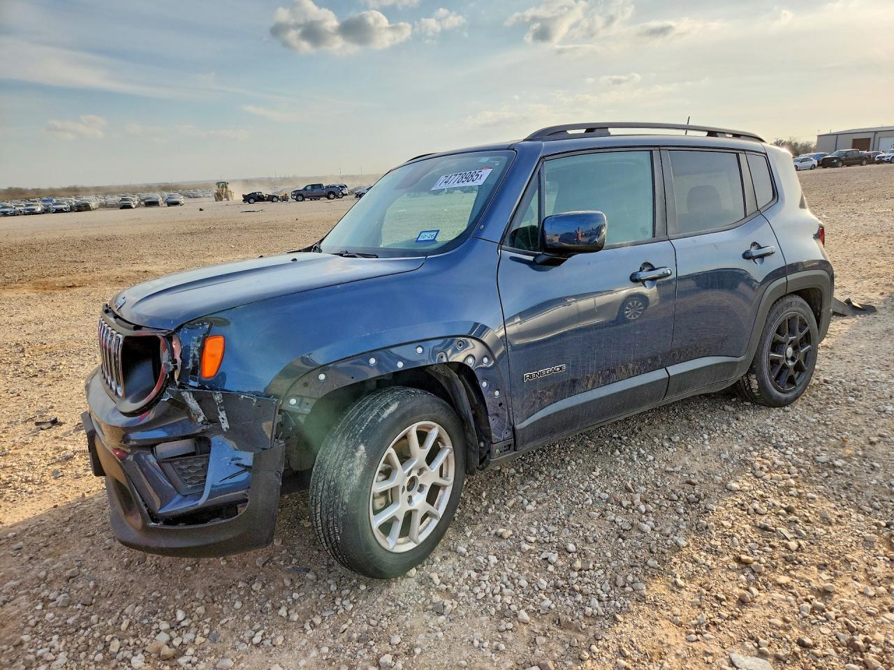 2019 Jeep Renegade Latitude - zdjęcie główne