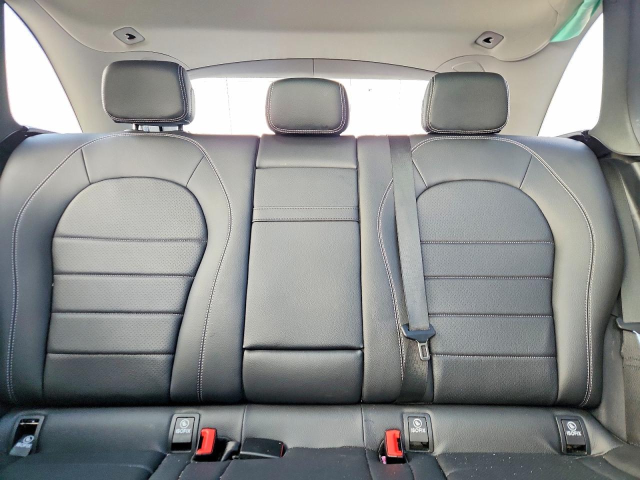 2022 Mercedes-Benz Glc 300 - zdjęcie 10