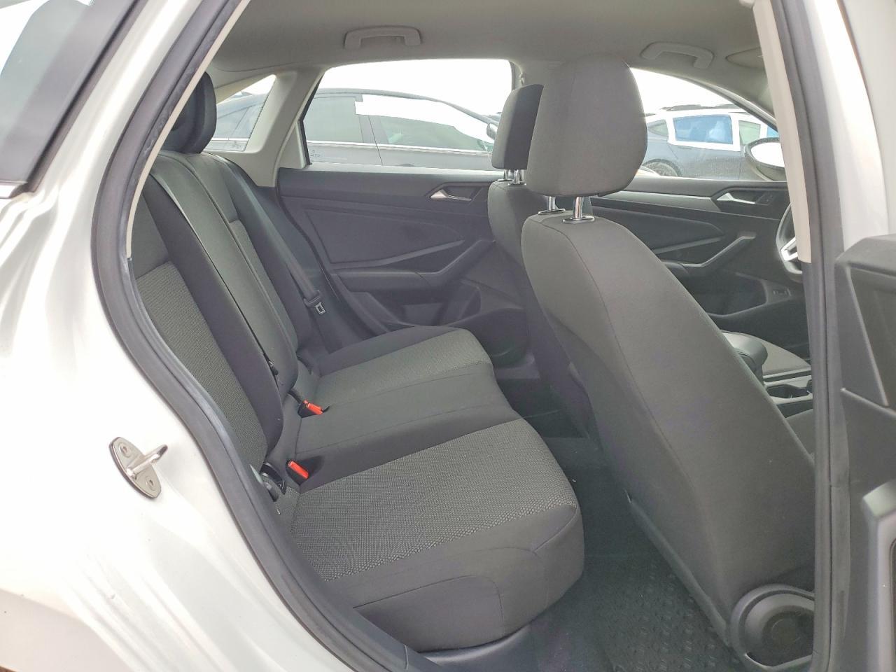 2019 Volkswagen Jetta S - zdjęcie 10