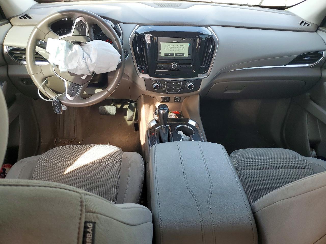 2018 Chevrolet Traverse Lt - zdjęcie 8