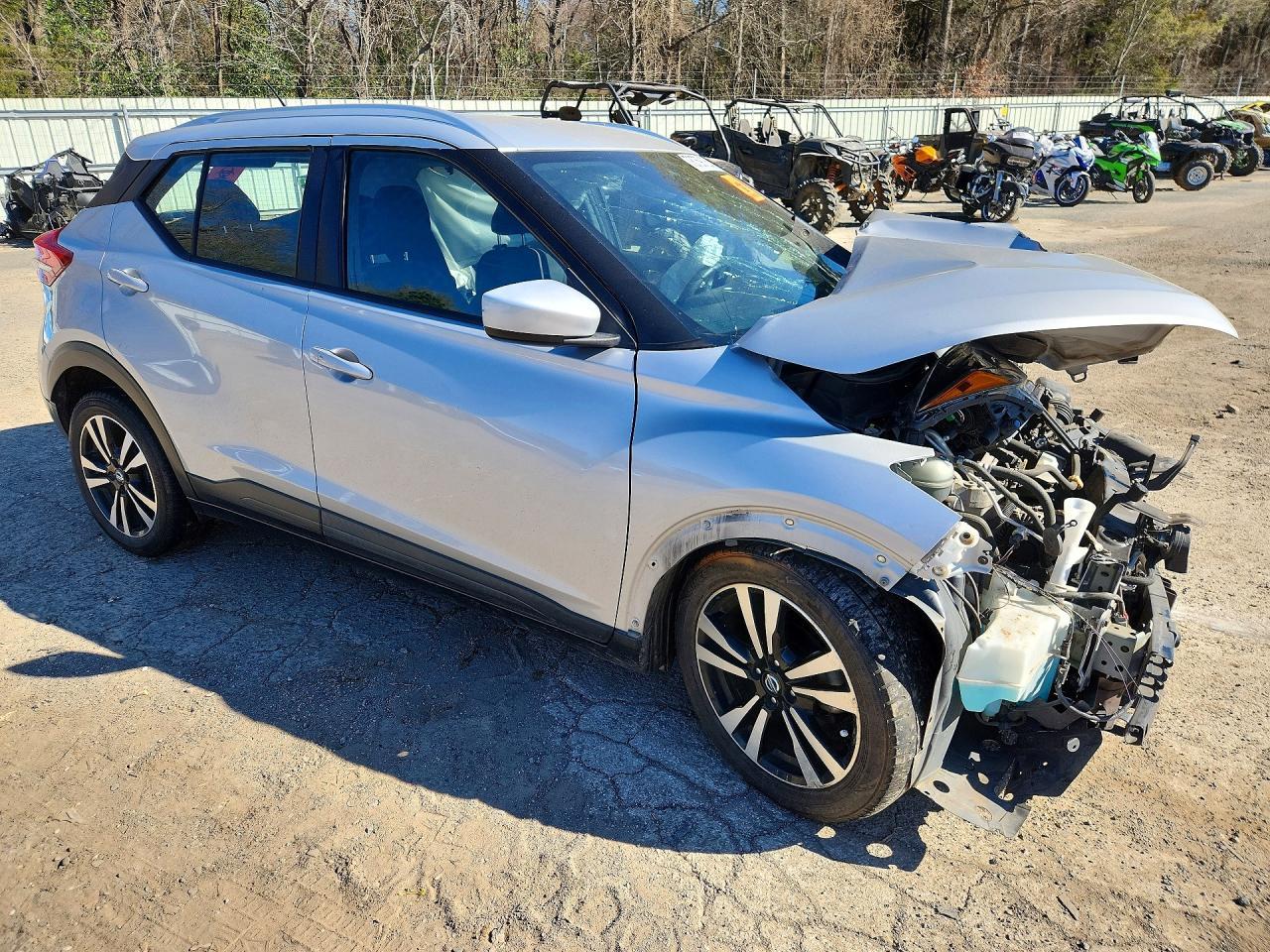 2020 Nissan Kicks Sv - zdjęcie 4