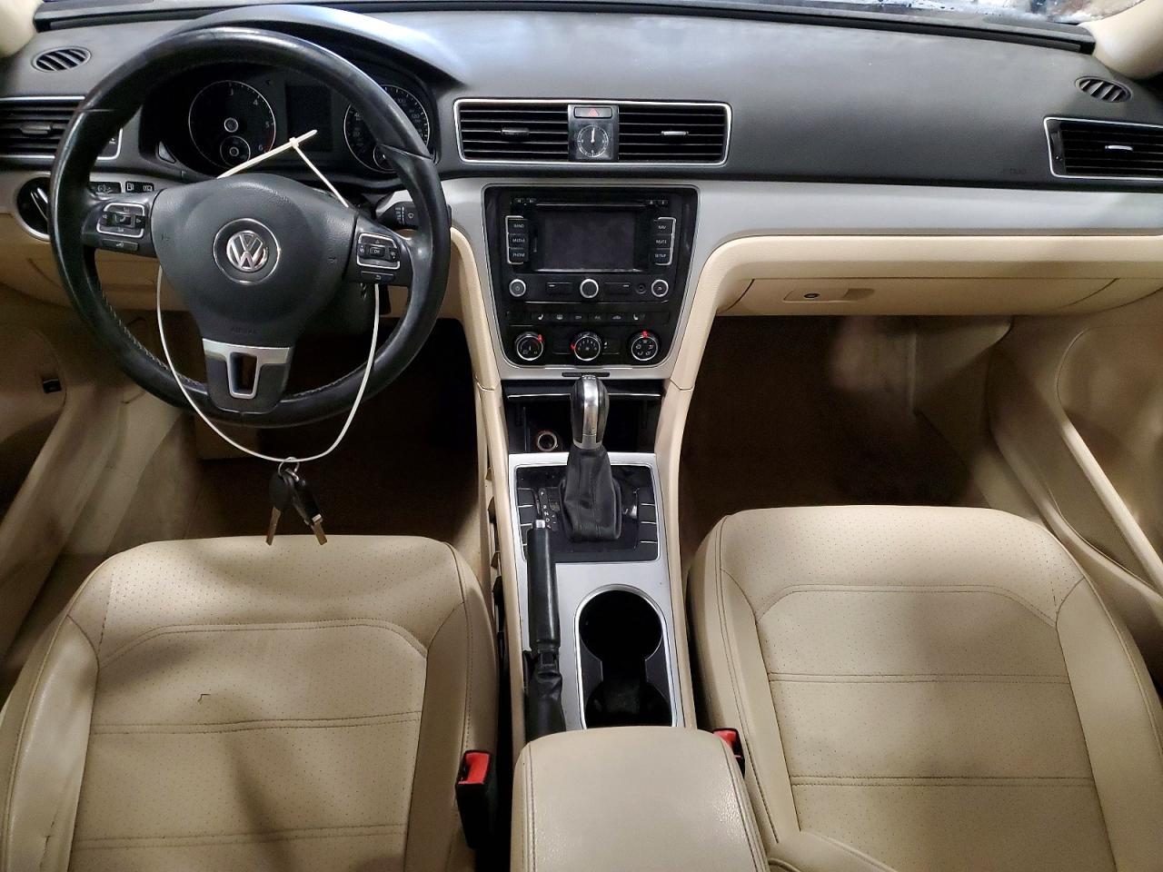 2013 Volkswagen Passat Se - zdjęcie 8