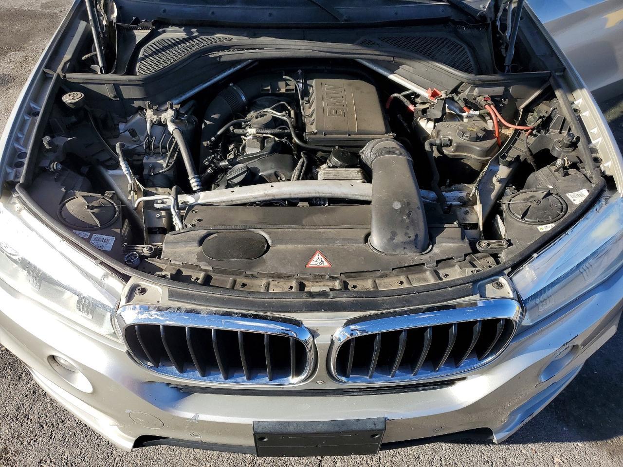 2014 BMW X5 Sdrive35I - zdjęcie 12