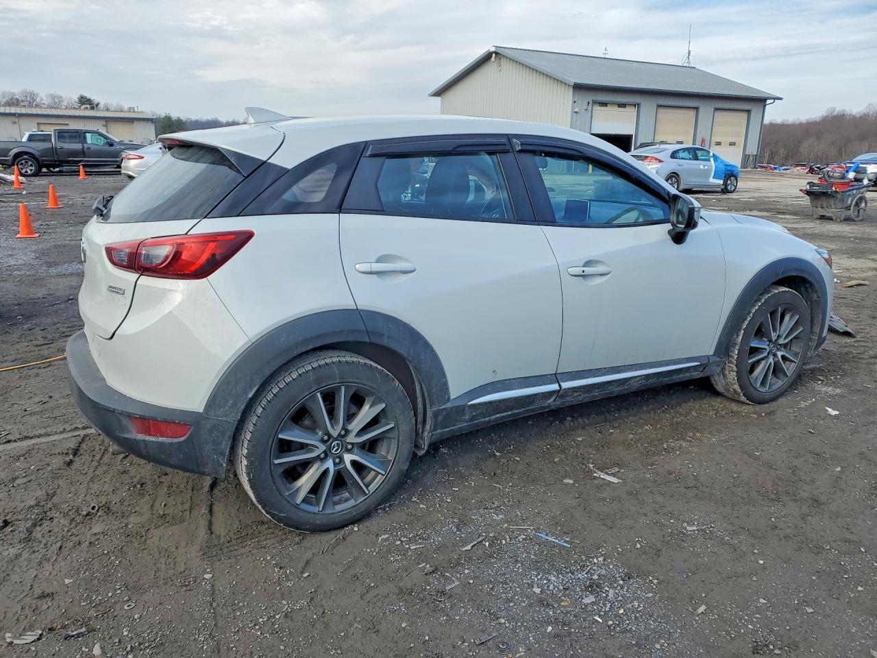 2016 Mazda Cx-3 Grand Touring - zdjęcie 3