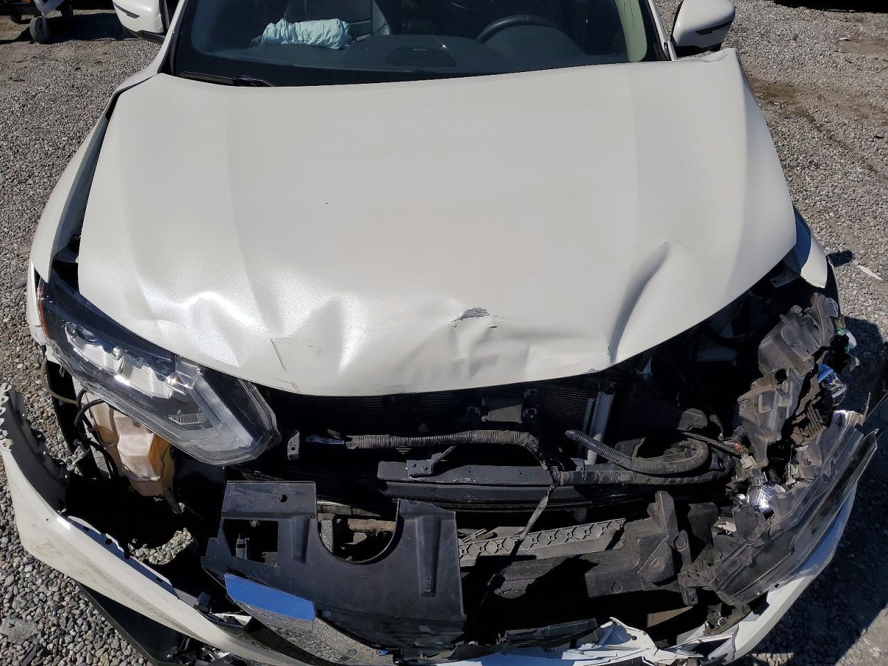 2020 Nissan Rogue Sl - zdjęcie 12