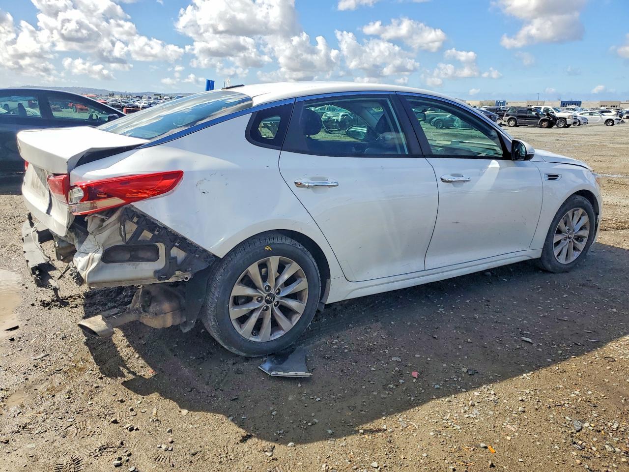 2016 Kia Optima Lx - zdjęcie 3