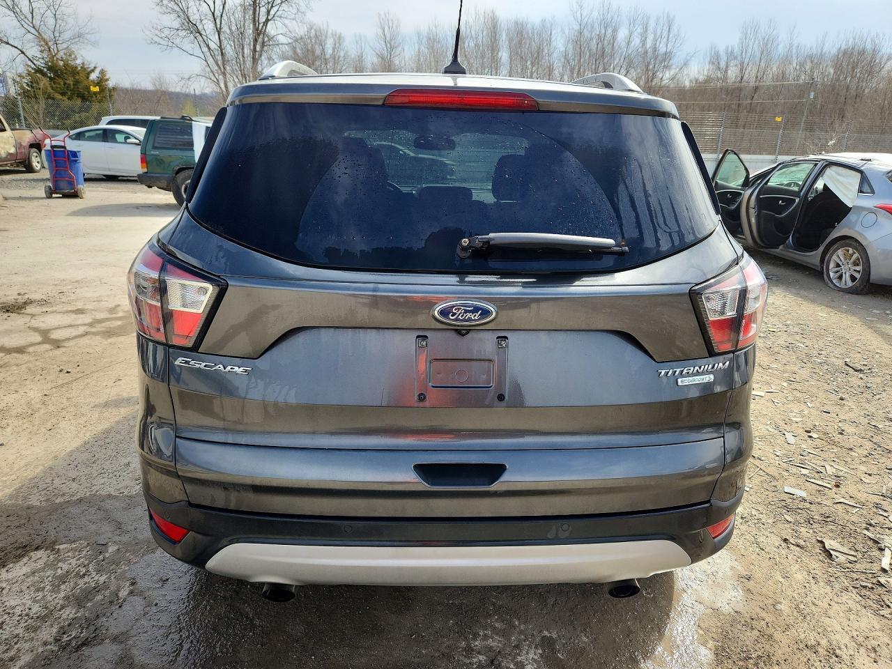 2018 Ford Escape Titanium - zdjęcie 6