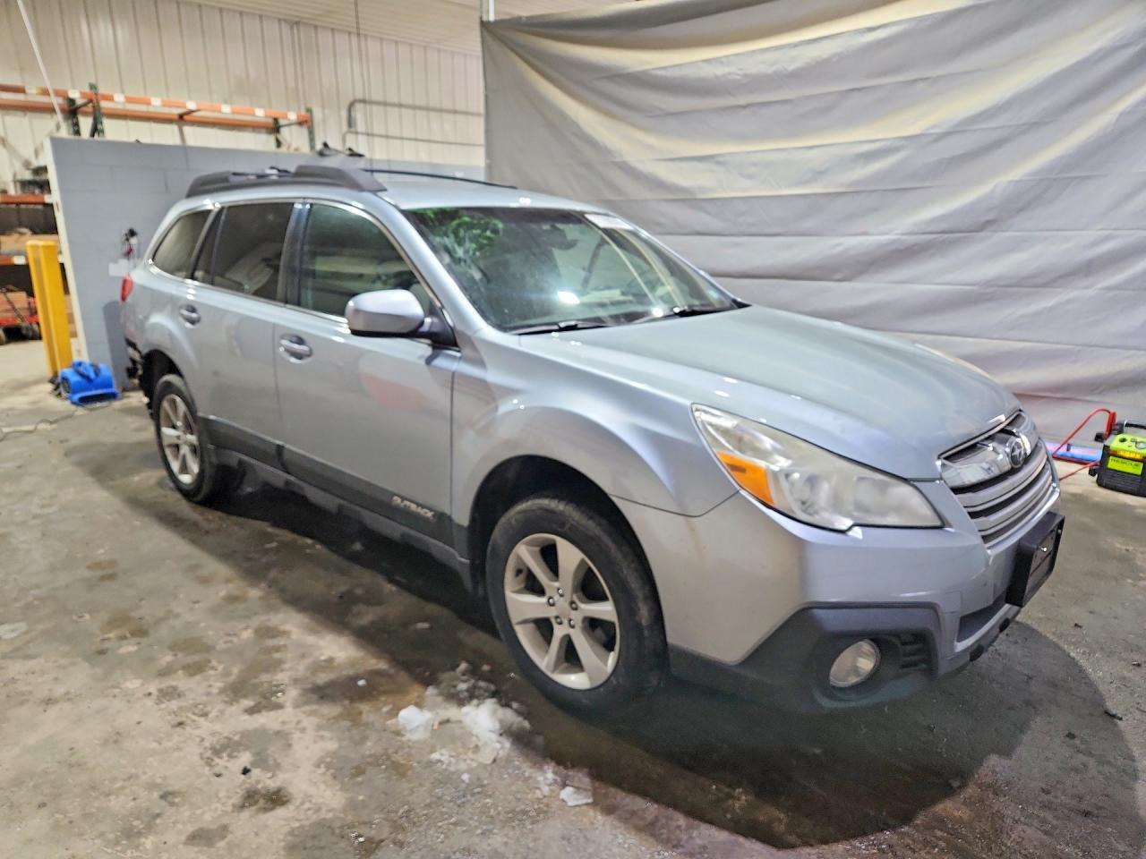 2014 Subaru Outback 2.5I Premium - zdjęcie 4