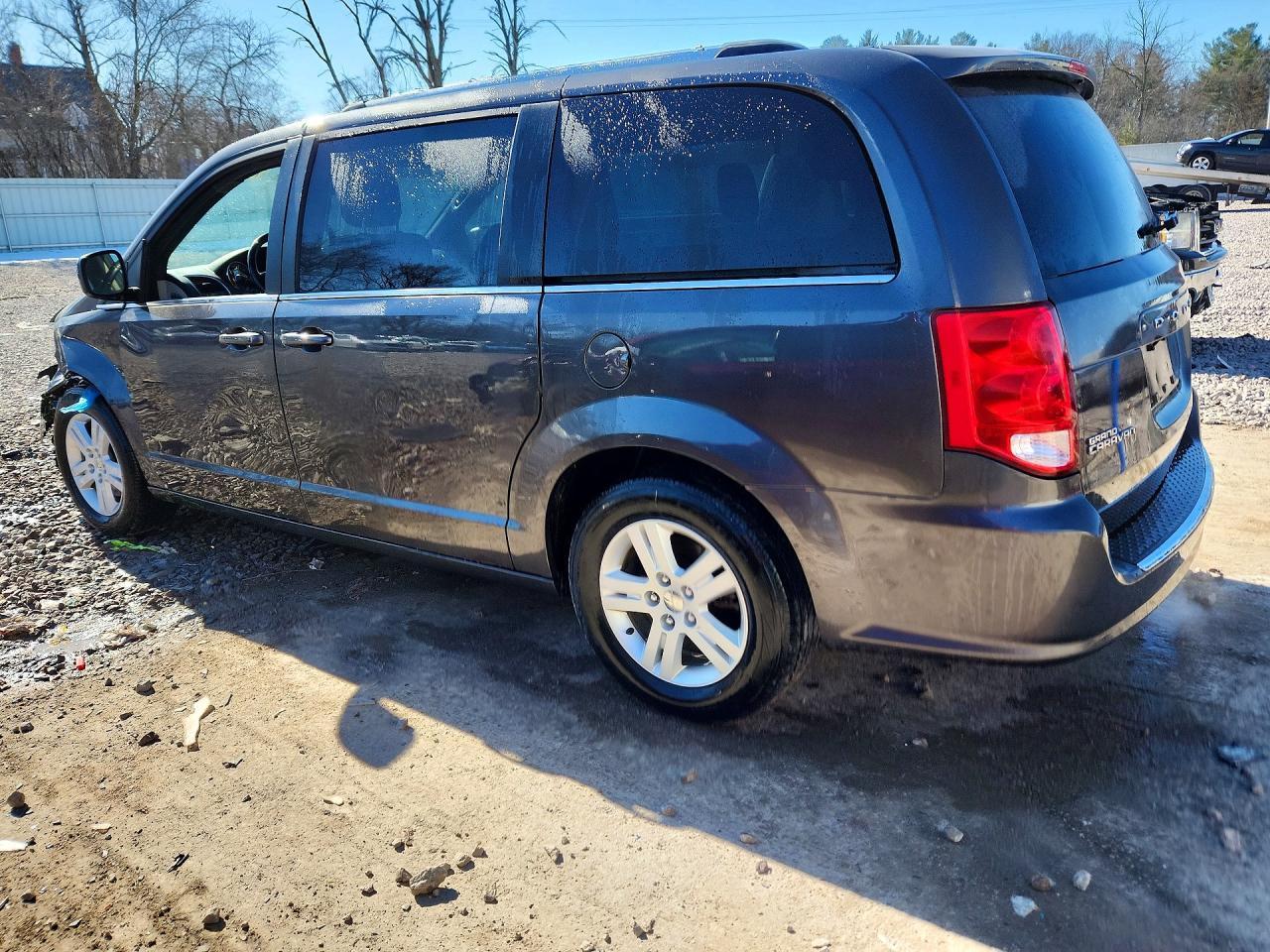 2019 Dodge Grand Caravan Sxt - zdjęcie 2