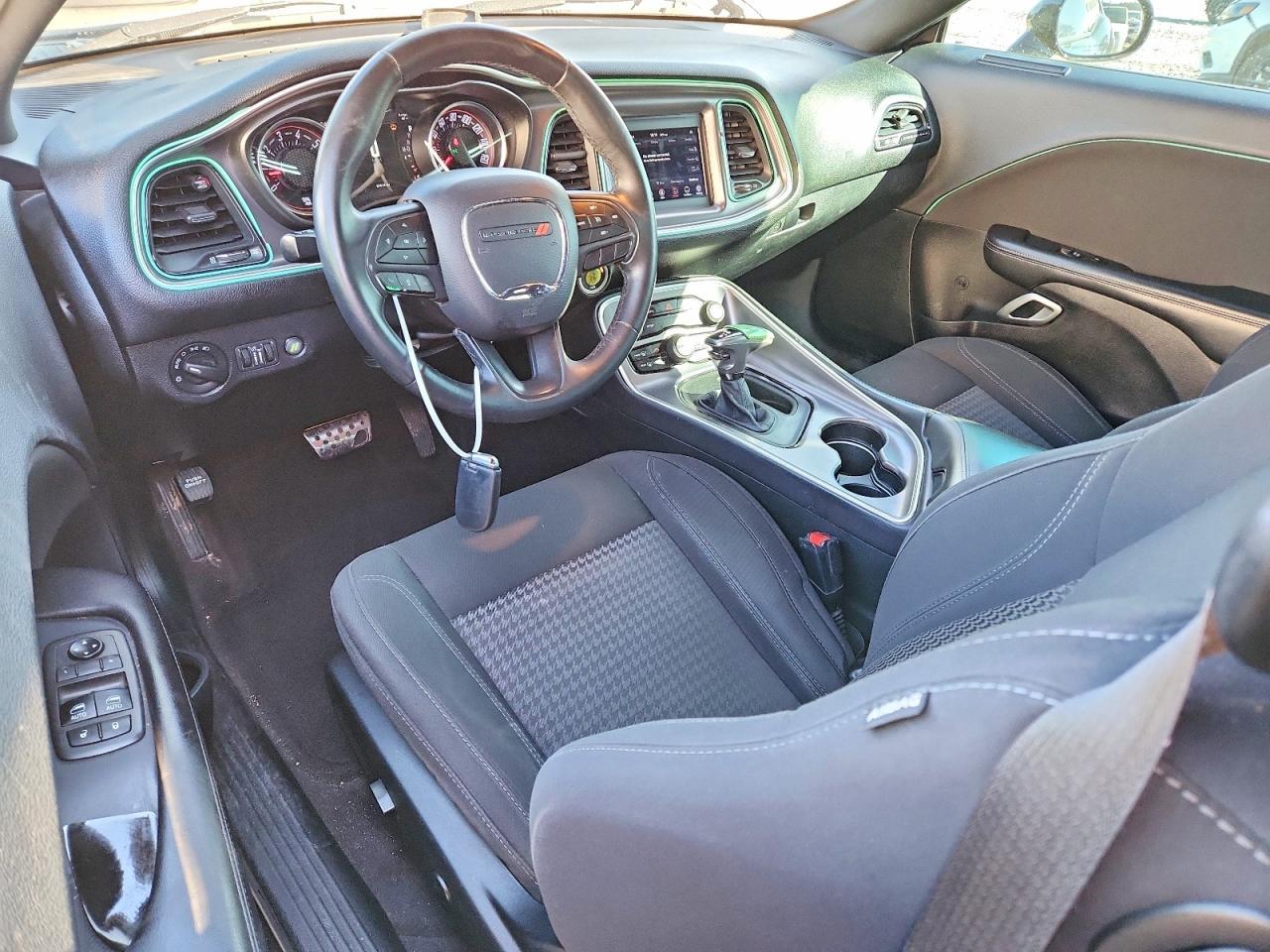2019 Dodge Challenger Sxt - zdjęcie 8