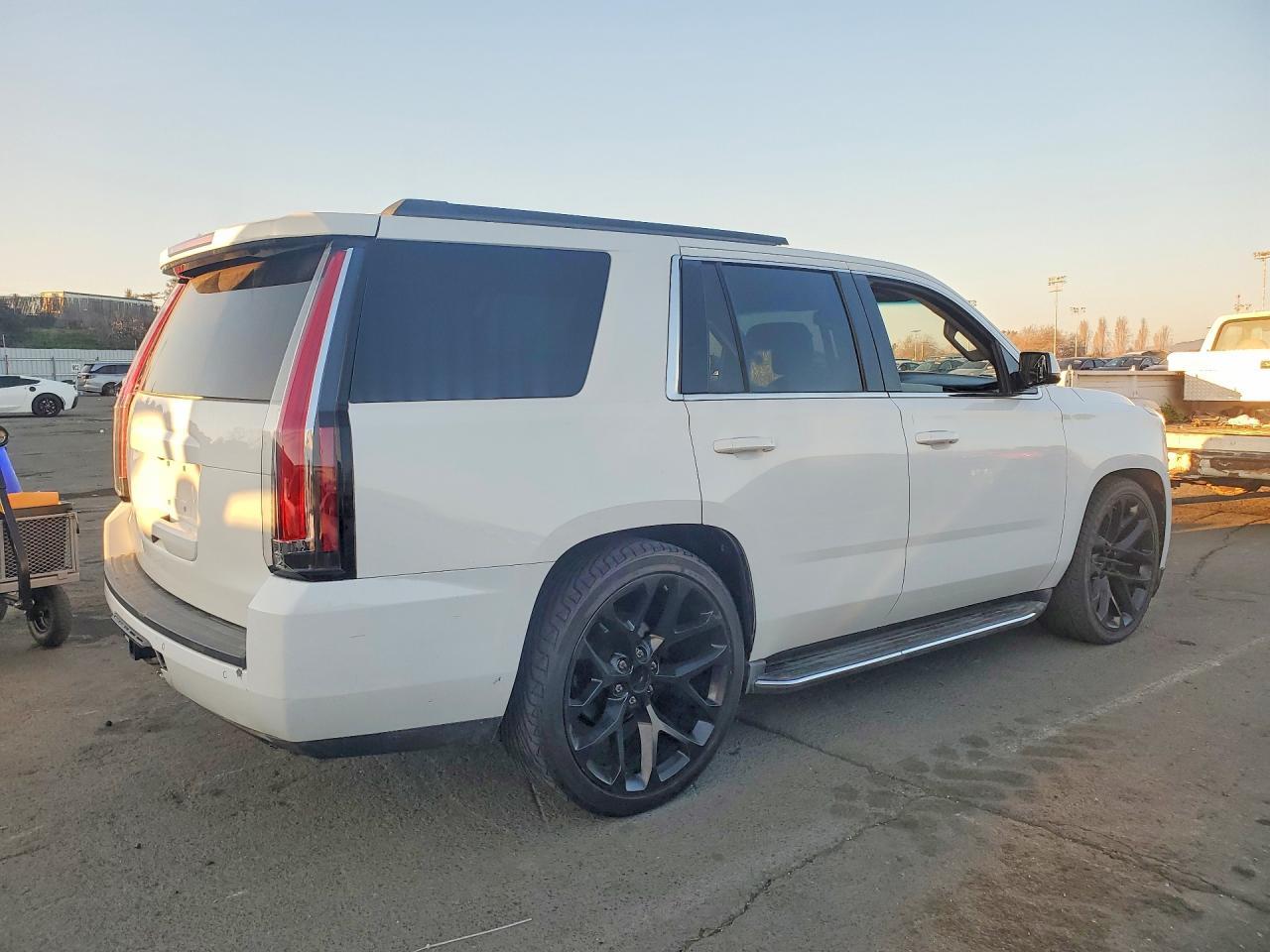 2015 GMC Yukon Sle - zdjęcie 3