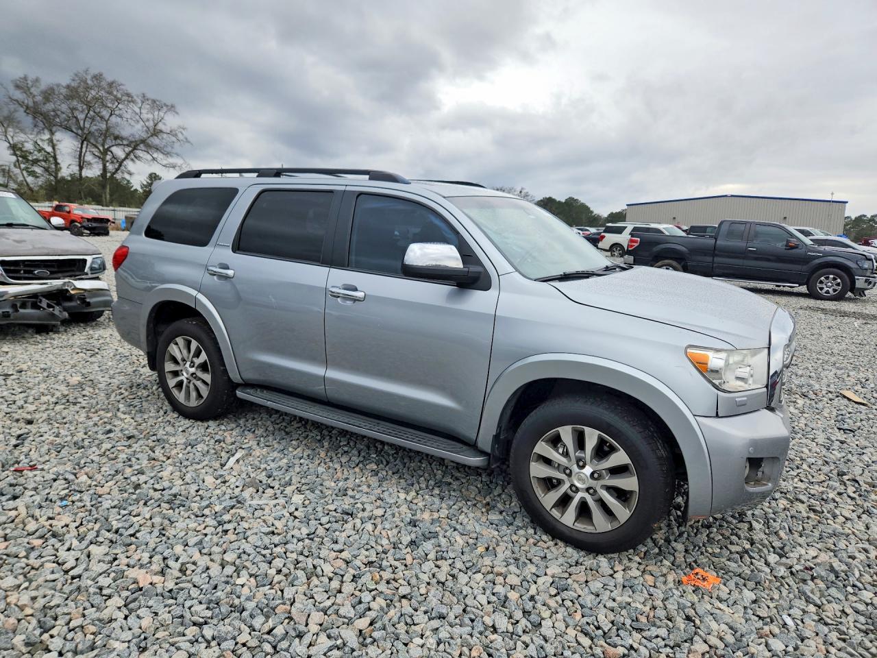 2016 Toyota Sequoia Limited - zdjęcie 4