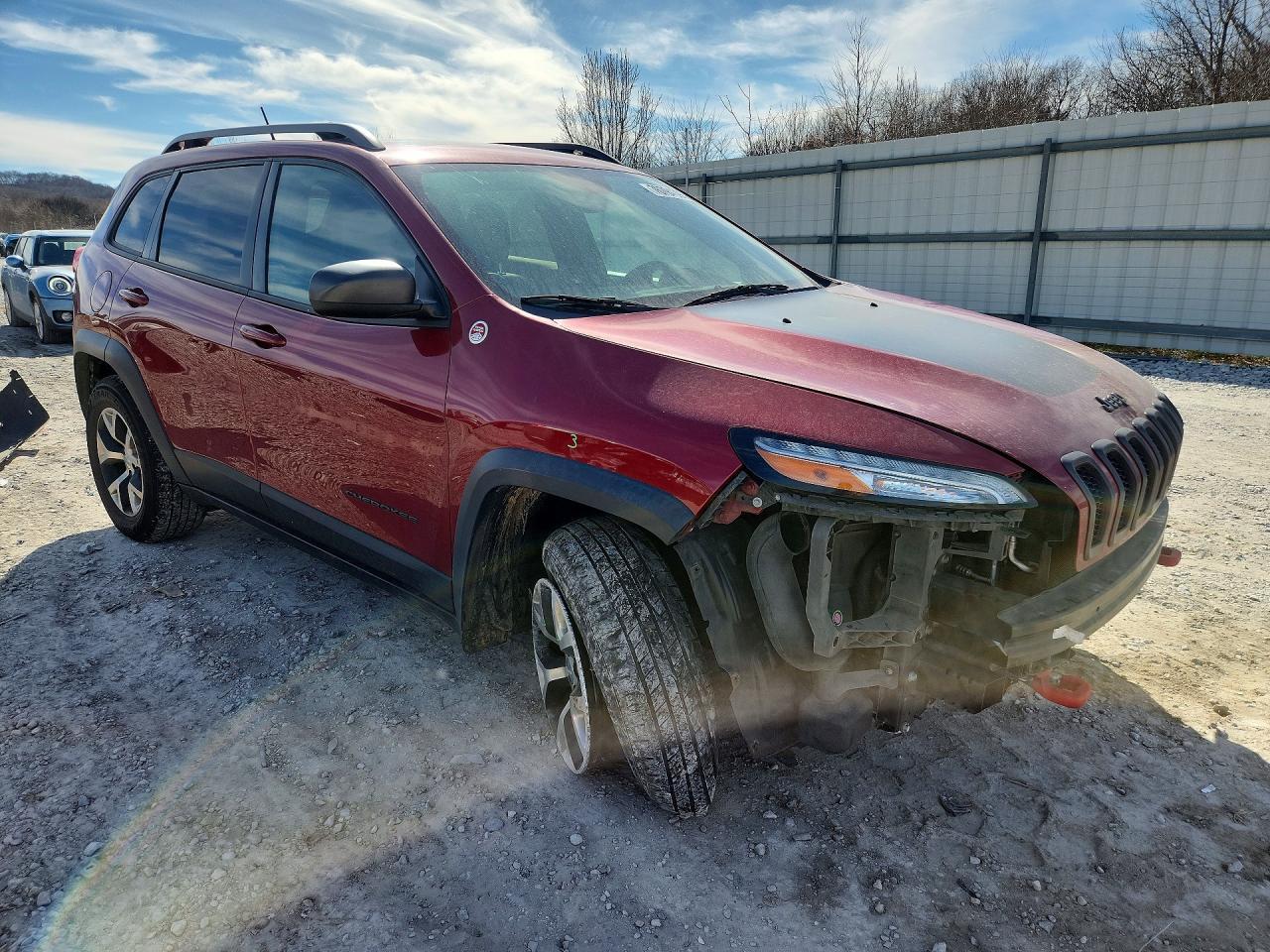 2015 Jeep Cherokee Trailhawk - zdjęcie 4