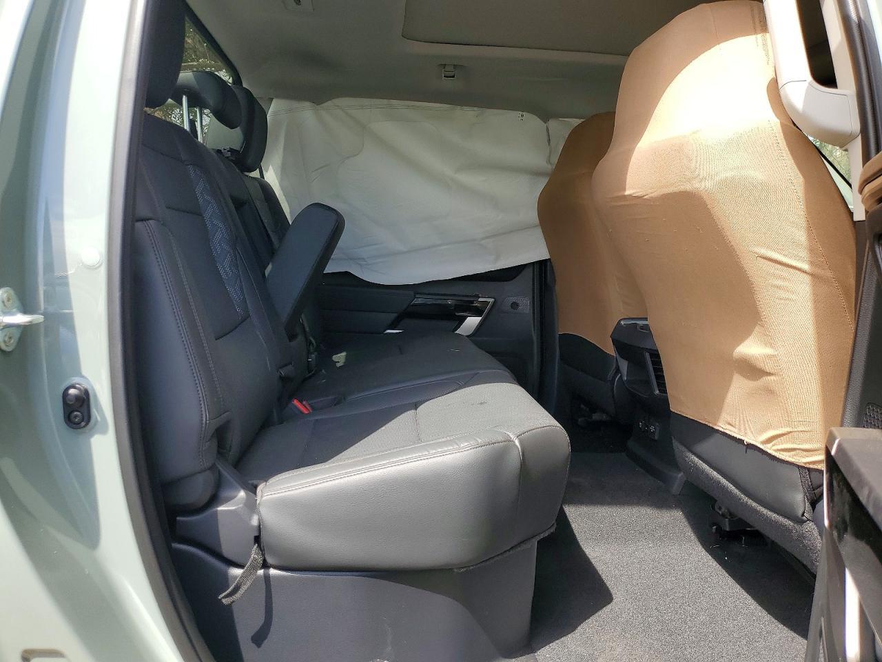 2024 Toyota Tundra Crewmax Limited - zdjęcie 10