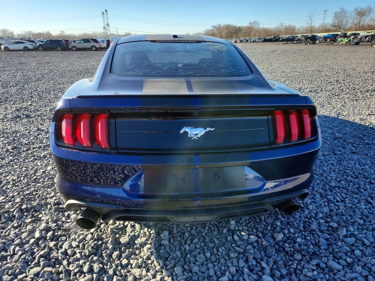 2019 Ford Mustang - zdjęcie 6